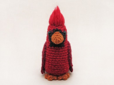 red-cardinal-diy-crochet-plushy